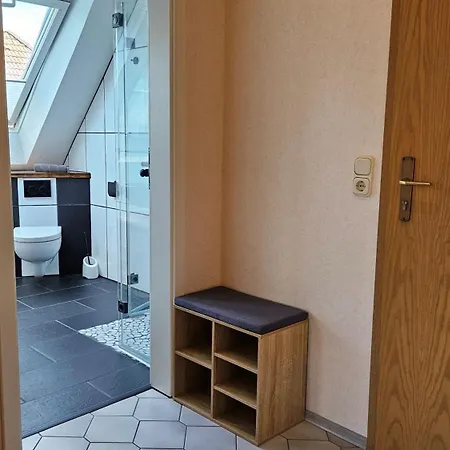 Apartment Balkonwohnung Roter